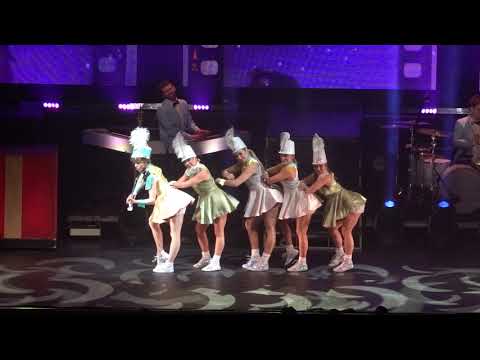 2019 12 20 Lindsey Stirling - Christmas C'mon