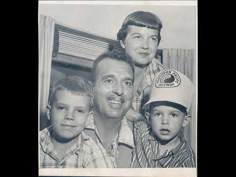 TENNESSEE ERNIE FORD - What This Country Needs ...