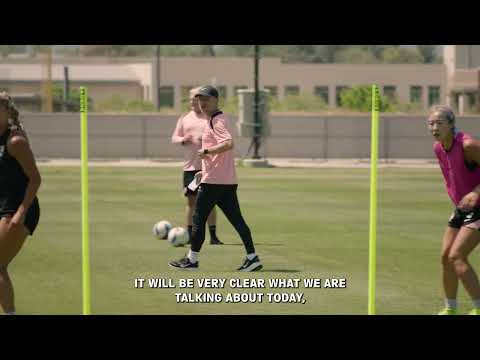 Introducing Head Coach, Alex Straus