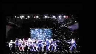 Stephen Moyer (as Billy Flynn) &amp; ensemble - Razzle Dazzle - Chicago the musical