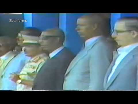 National Anthem of Somalia (1960-2000) - "Somalia Hanolato" (1984 Revolution Day Parade)