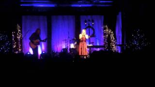 Billy McLaughlin and Simple Gifts - Go Tell it on the Mountain - Carin Vagle