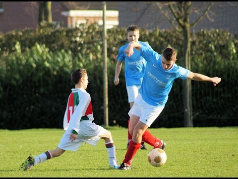 Voetbalwedstrijd Rood-Wit C1 - FC Bergen C1
