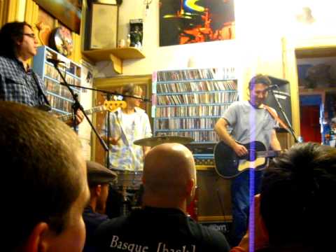 Yo La Tengo - My Little Corner of the World (Live @ Aquarius Records)