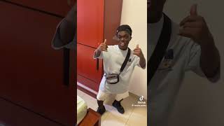 Mc Tchabaco trens de momento