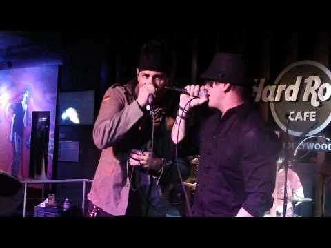 Bryan Hopkins (Paperback Hero) Toryn Green 