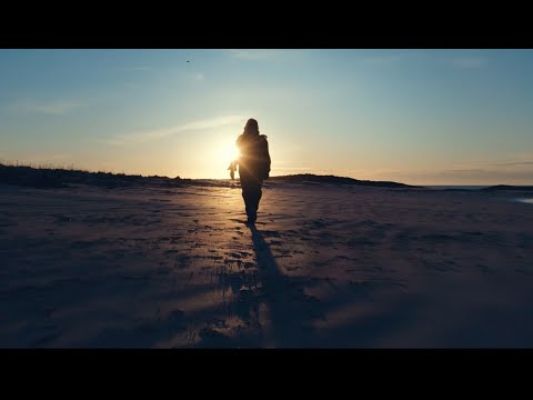 Video thumbnail for Nærmere