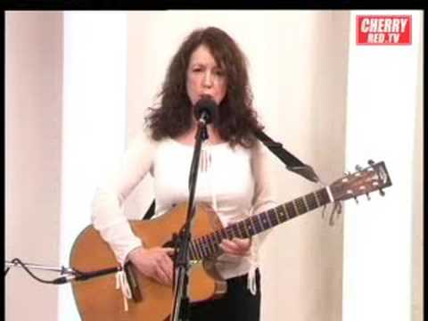 Claire Hamill - Live (Acoustic Session 2008)