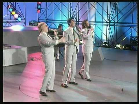 LA TRINCA. DANUBI BLAU