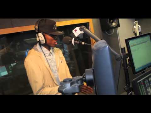 Maxsta VERSUS Preditah Airwaves VIP Live on KISS