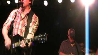 Wade Hayes with the PWB's Paul Scholze - Copperhead Road