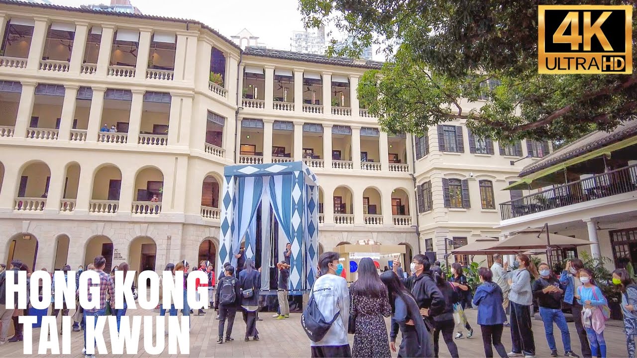 Experience live performances and cafés in Tai Kwun’s courtyards.