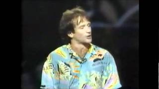 Robin Williams - Colonel Gaddafi