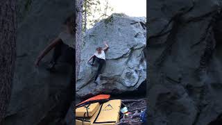 Video thumbnail de Troja, 6b+ (sit). Magic Wood