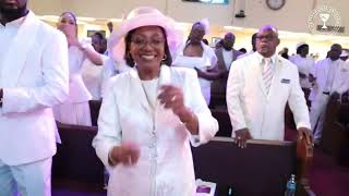 PASTOR SAMUEL MARCELUS AT ECCC [FULL PRAISE]