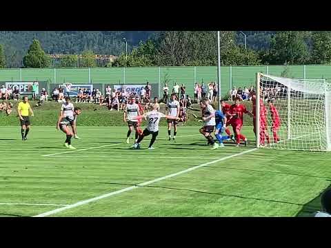 Der schlechte indirekte Freistoß von Altach Juniors gegen RW Rankweil