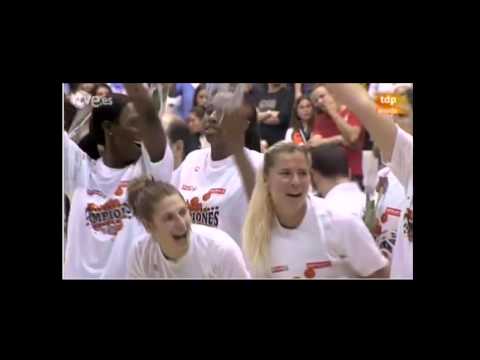 Girona campeón de Liga Femenina ante Perfumerías Avenida