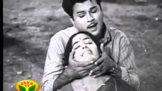 Ponnendrum Poovendrum Thenenrum Solveno Pennai Paarthal