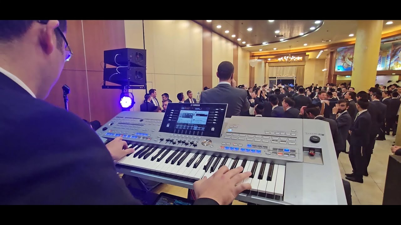 עם אברומי וינברג בארמונות חן