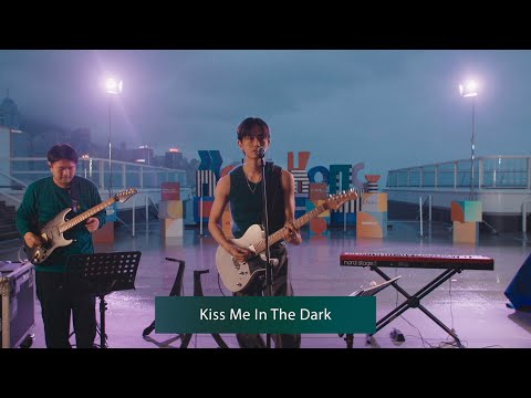 【YouTube Music Night Live】Lewsz - Kiss me in the dark