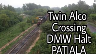 preview picture of video 'Twin ITASRI Alco Crossing DMW Halt Patiala'