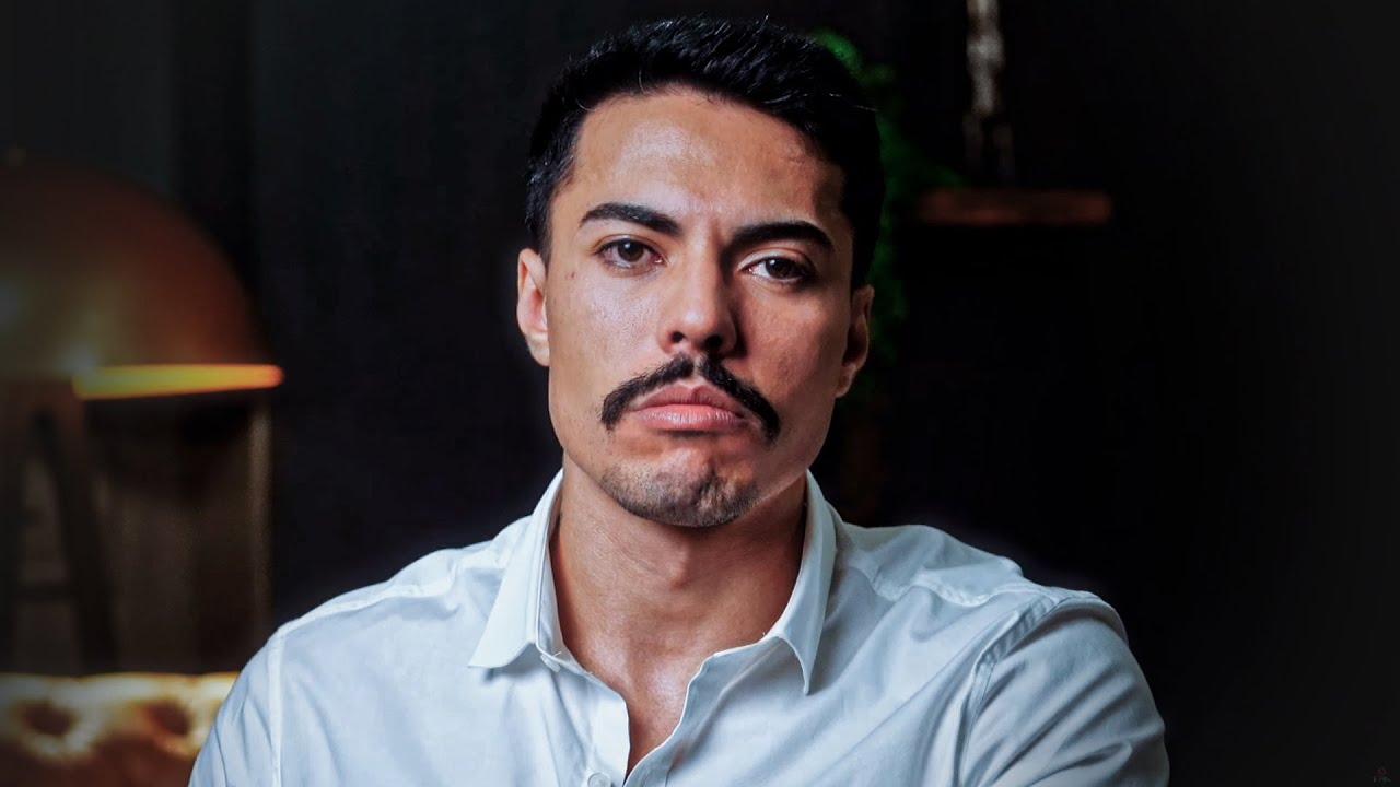 É POR ISSO QUE DESENVOLVIMENTO PESSOAL NÃO SERVE PARA NADA