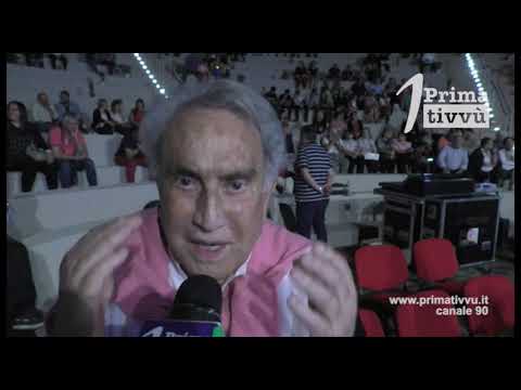 Emilio Fede "ci ricasca":Che figura di m...