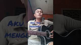 Download lagu Aku tak mengerti mp3