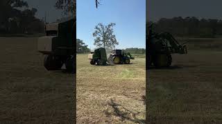 John Deere Tractor Making Round Bale #shorts #tractor #johndeere #hay #farming #farmer