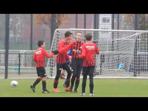 Goede aanval VVIJ, voorzet op maat, Tim (?) schiet raak. 0-2.