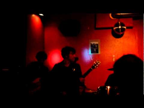 The bloody Hollies @ the Pits Kortrijk Satanic Satellite