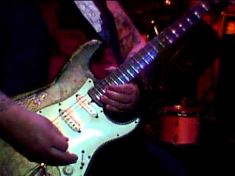 Popa Chubby - somewhere over the rainbow/Catfish Blues- Live @ Wilebski's 6-18-11