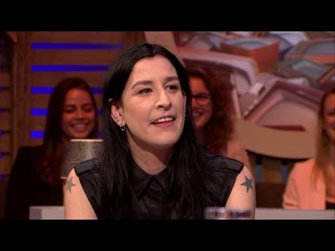 Geen last van harde natte plasser - CARLO'S TV CAFÉ