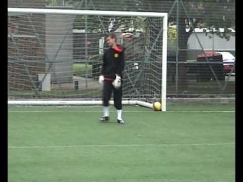 Pedro Espinha Keeper in training