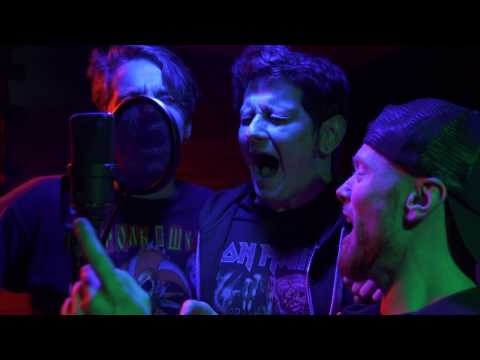 Четыре Мужика - 3 Covers ("School" Nirvana / "Trooper" Iron Maiden / "Охотник" КиШ) Live DTH Studios