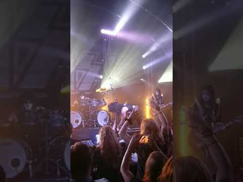 Kissteria - Brisbane Australia - 6/2/2021 - Rock n Roll All Nite (Guitar Smashed)