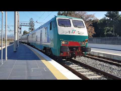 Treno Regionale+Locomotore E464.348 Regionale 5554 Cosenza-Reggio di Calabria Centrale