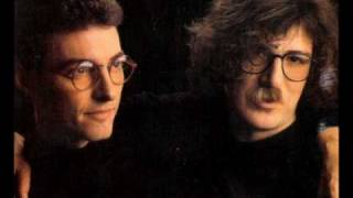 Charly García y Pedro Aznar - Sólo Dios sabe