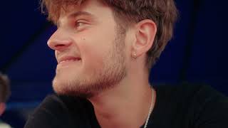 Video zu 'Du' ansehen
