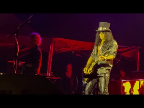 Guns N' Roses - Band Intro (incl. Isaac Carpenter) / Slash Guitar Solo - Incheon, KR 2025-05-01