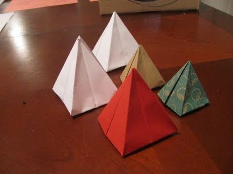 comment construire pyramide mathematique