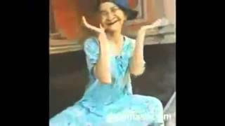 Download lagu Nenek goyang dumang lucu banget mp3 Download lagu Nenek goyang dumang lucu banget mp3