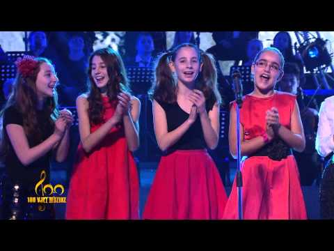 GRUPI I FEMIJEVE - Kolazh i kengeve te filmave per femije, 100 VJET MUZIKE