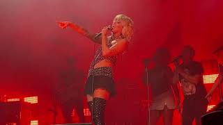 Miley Cyrus: 7 Things [Live 4K] (Summerfest 2021 - Milwaukee, Wisconsin - September 17, 2021)