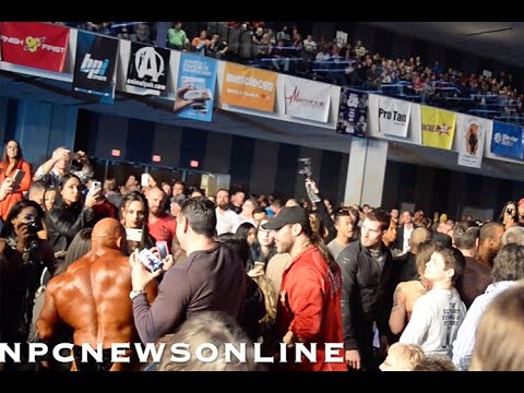 2016 Arnold Classic Men's Bodybuilding Finals Comparison & Posedown Video!