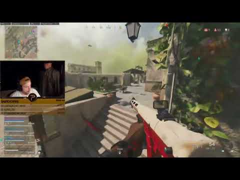 PCHOOLY IS TRYING SO HARD NOT TO SCREAM😂😂😂 | BEST WARZONE CLIP