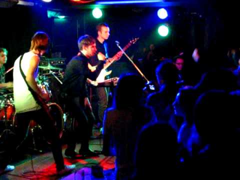 Mr. Humbert  - Маньяк (live 2009 @ A2 club, Spb)