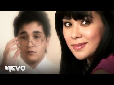 Nigina Nabieva - Uyalaman (Official Music Video)