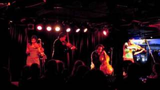 Fourplay String Quartet - Reptilia (cover of The Strokes) Live