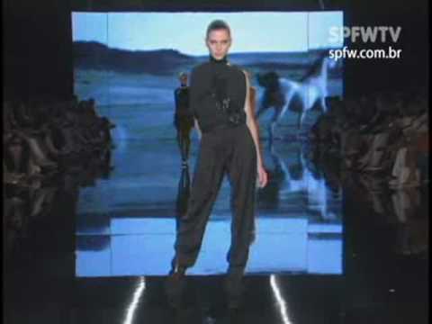 Desfile Forum Tufi Duek Inverno 2009 - SPFW